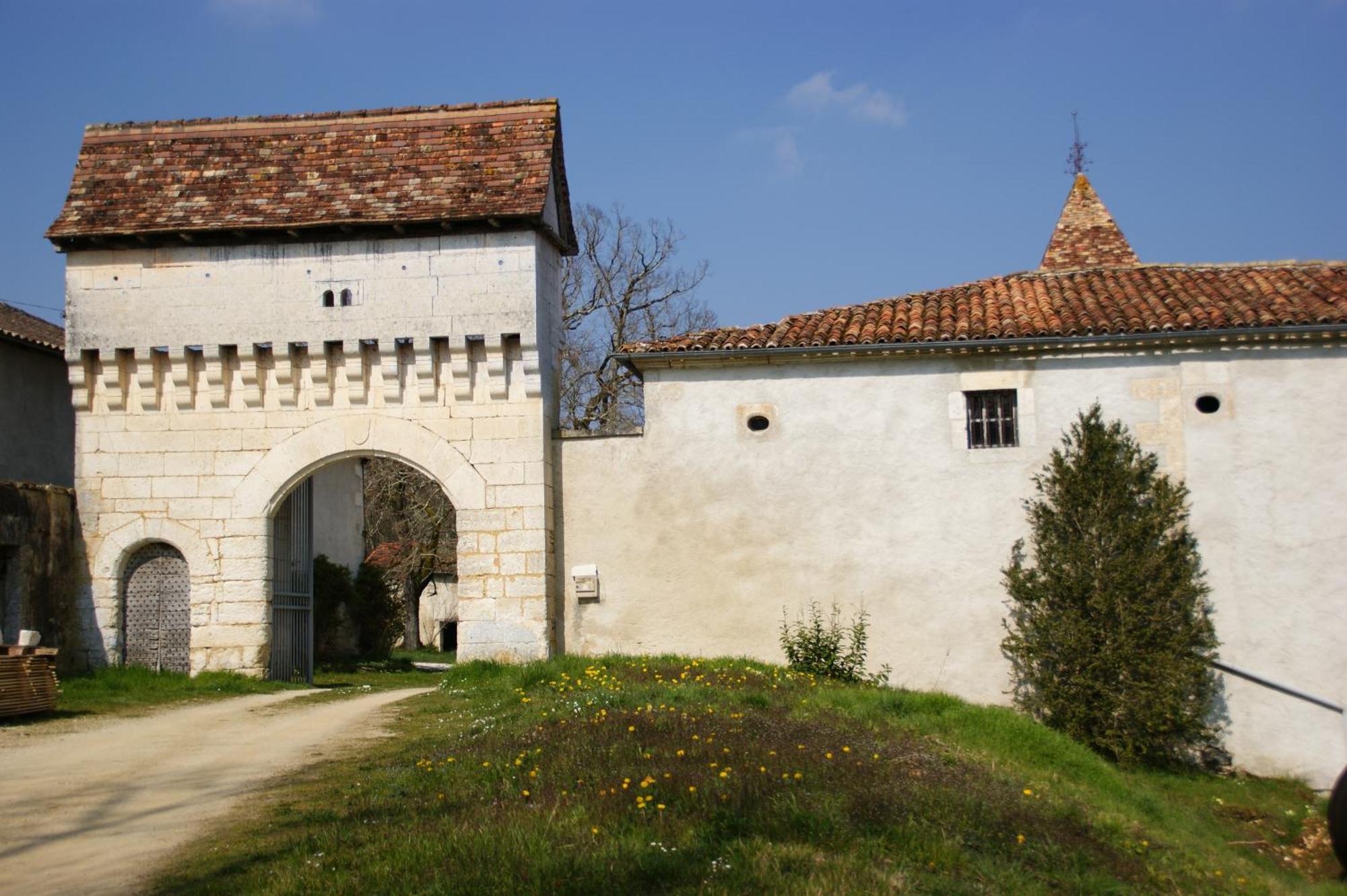 Chateau De La Combe Puyrenier Εξωτερικό φωτογραφία