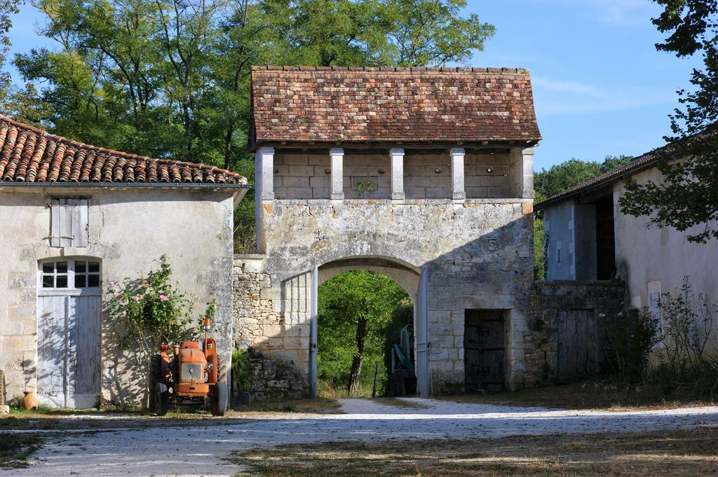 Chateau De La Combe Puyrenier Εξωτερικό φωτογραφία